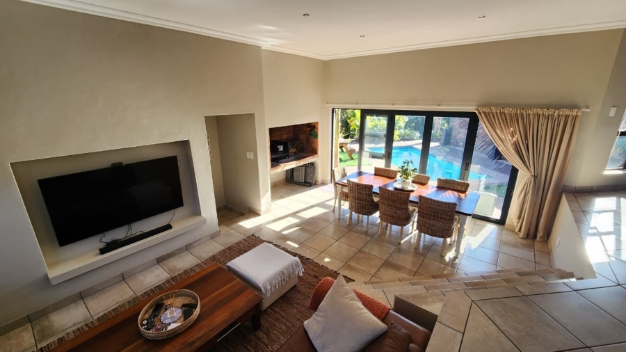 5 Bedroom Property for Sale in Vredenburg Western Cape